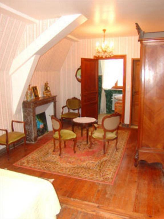 Chateau De La Court D'Aron Saint-Cyr-en-Talmondais ห้อง รูปภาพ